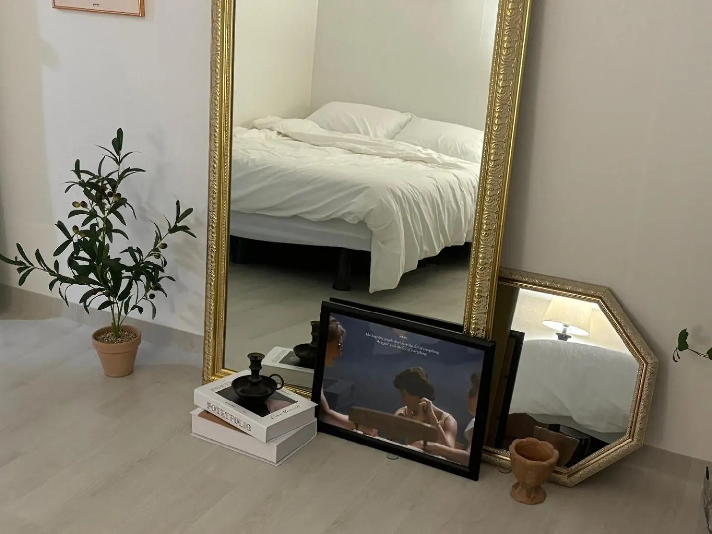 Douillet Apartment Seoul